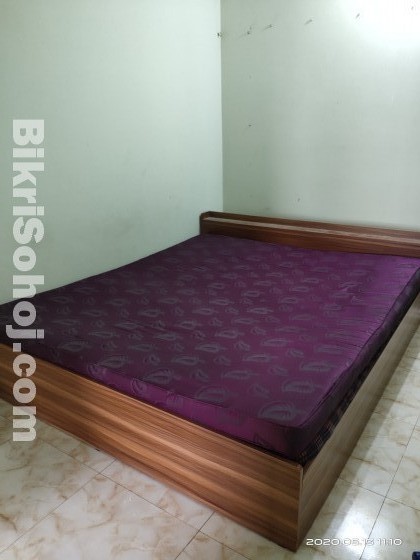 Matress king size double bed 6*7 with single bed tosok